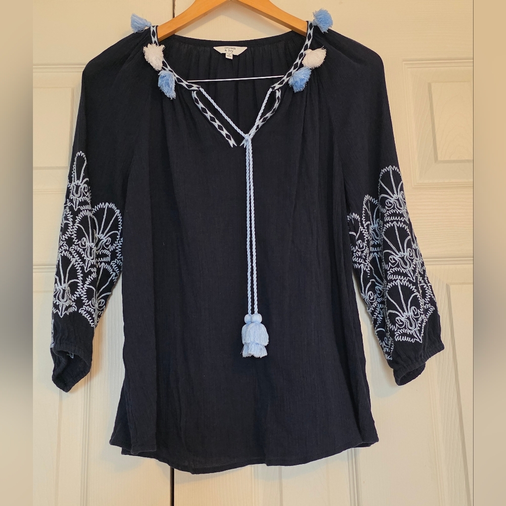 Crown & Ivy Navy Blue Embroidered Women's Top, Size S